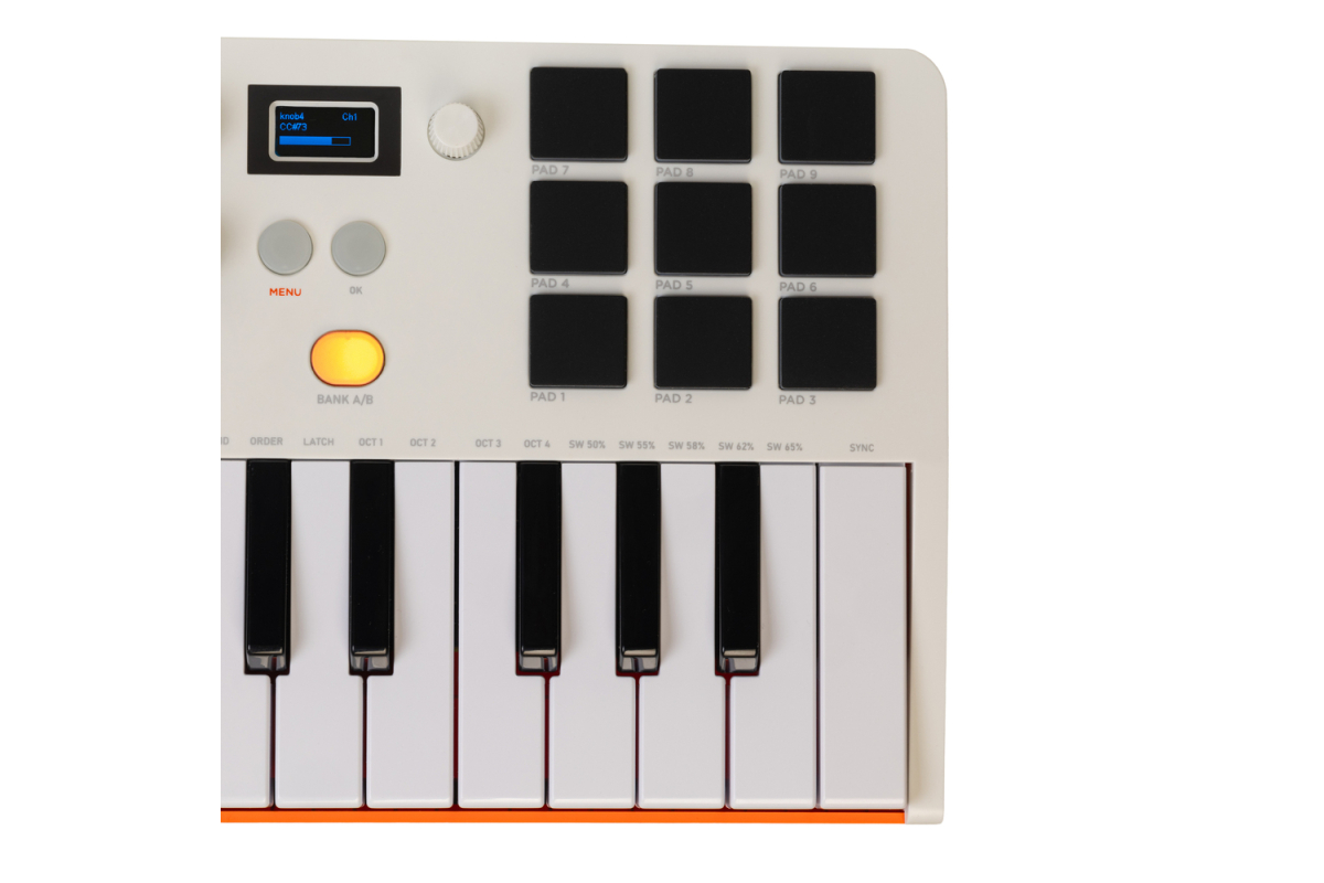 MIDI клавіатура ROCKDALE ELEMENT WHITE