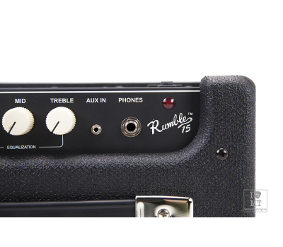 Гітарний комбопідсилювач FENDER RUMBLE 15