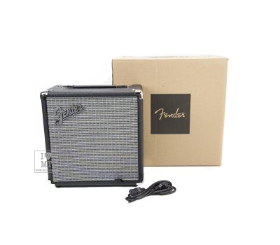 Гітарний комбопідсилювач FENDER RUMBLE 15