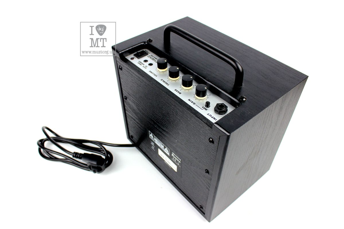 Гітарний комбопідсилювач IBANEZ IBZ10GV2-U