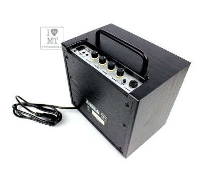 Гітарний комбопідсилювач IBANEZ IBZ10GV2-U