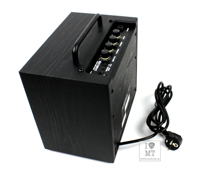 Гітарний комбопідсилювач IBANEZ IBZ10BV2
