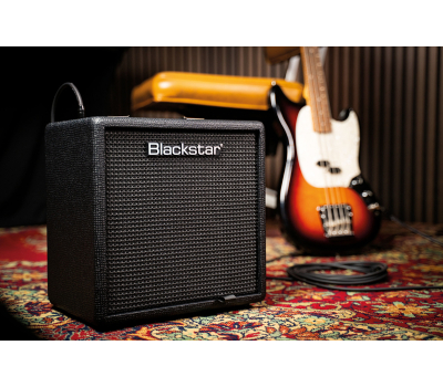 Гітарний комбопідсилювач BLACKSTAR DEBUT BASS 15