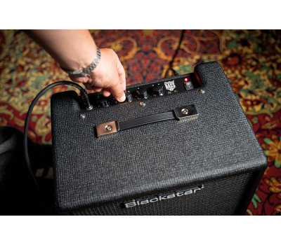Гітарний комбопідсилювач BLACKSTAR DEBUT BASS 25